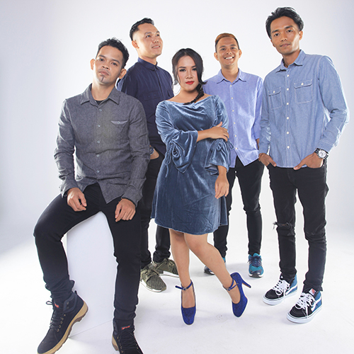 Publicity Photo 2.jpg